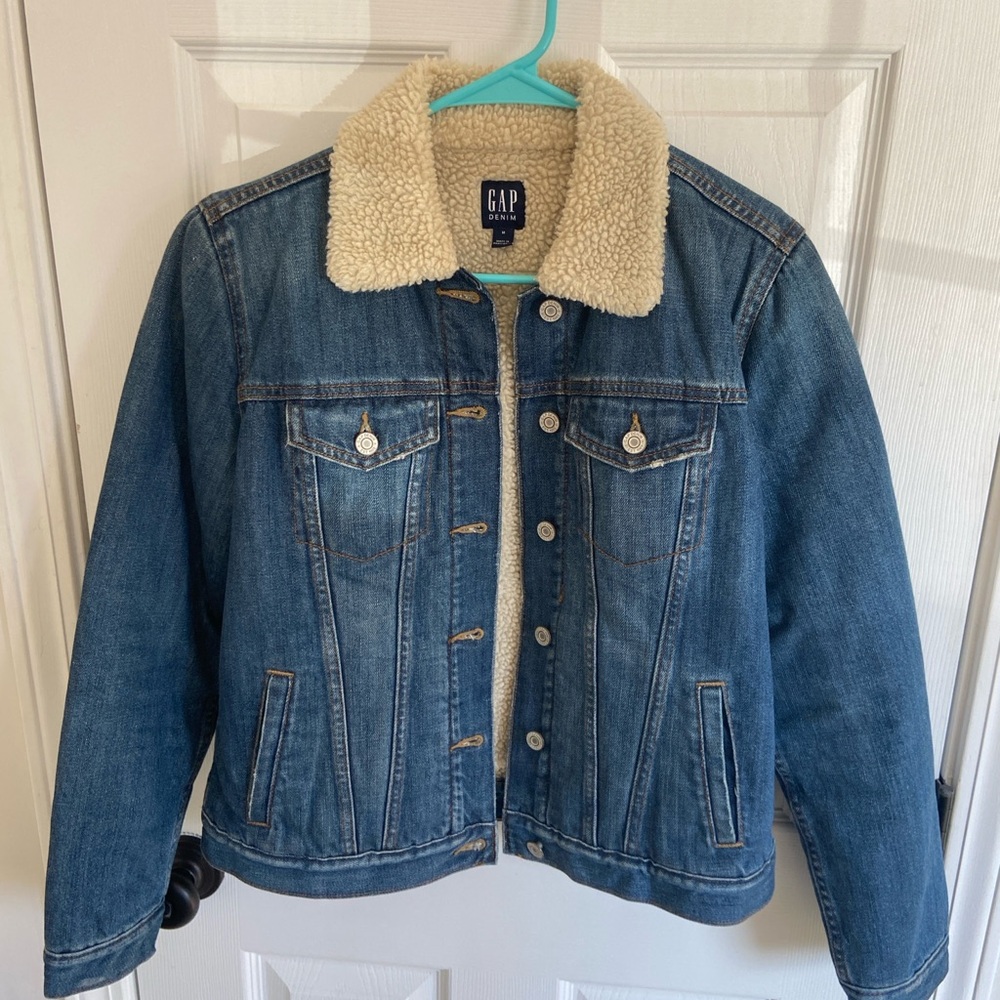 GAP Blue Denim Jacket with Cream Sherpa Collar